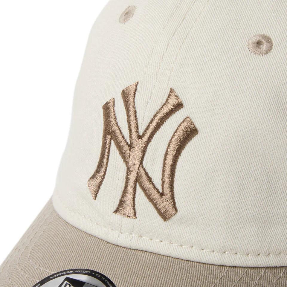 9TWENTY Kids New York Yankees MLB 2-Tone Ivory Pebble Visor