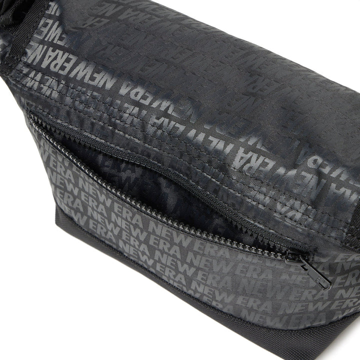 New Era Jacquard Logo 3.5L Black Shoulder Bag