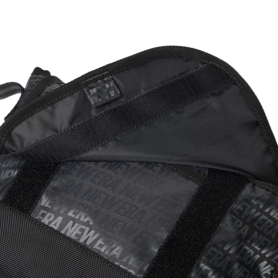 New Era Jacquard Logo 3.5L Black Shoulder Bag