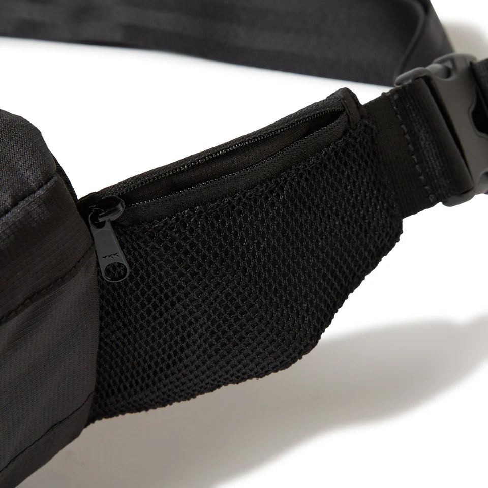 New Era printed logo 3L Black Explorer Waist Bag
