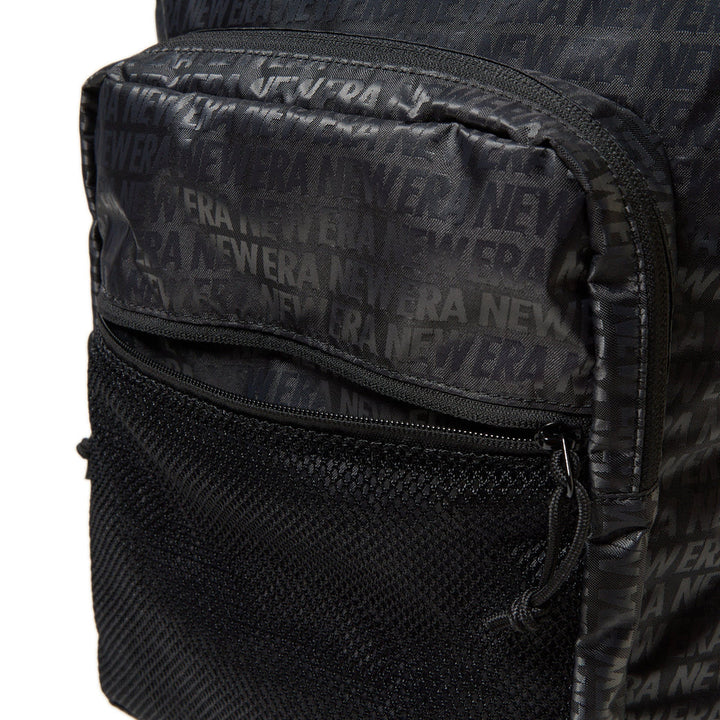 New Era Jacquard Logo 35L Black Campus Pack