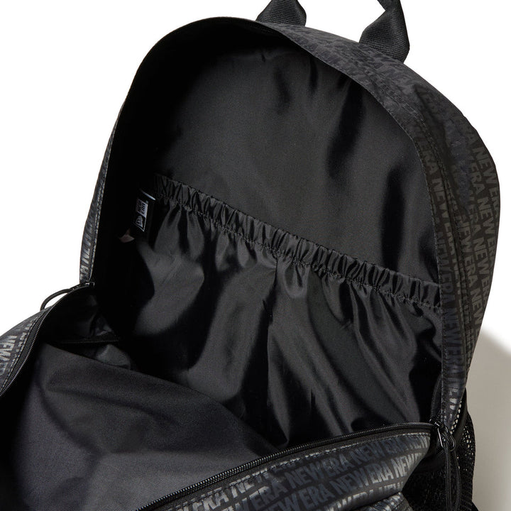 New Era Jacquard Logo 35L Black Campus Pack