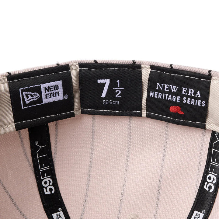 59FIFTY Soft Buckram New Era Heritage Classic Logo Black Fitted