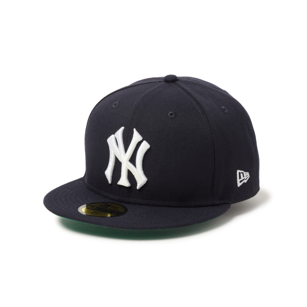 59FIFTY New York Yankees MLB Old English Navy Fitted