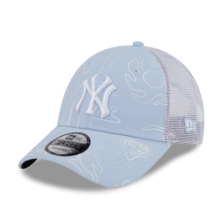 9FORTY Trucker New York Yankees Resort Soft Blue Adjustable