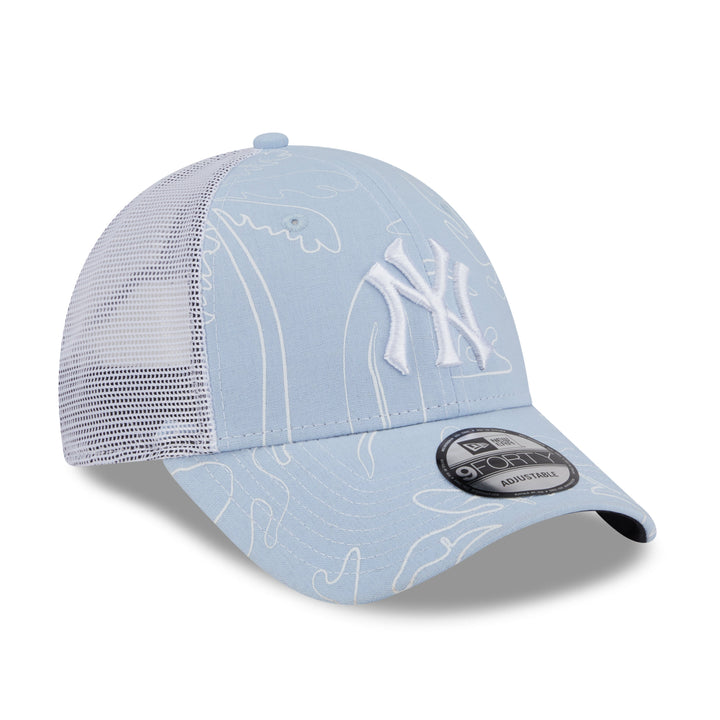 9FORTY Trucker New York Yankees Resort Soft Blue Adjustable