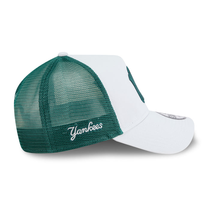 9FORTY A-Frame Trucker New York Yankees Color Era Silver Snow Green Snapback