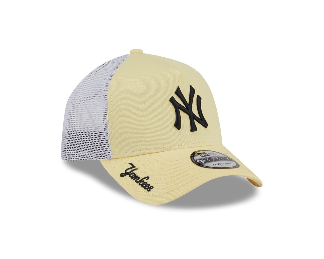 9FORTY A-Frame Trucker New York Yankees Color Era Baby Yellow Snapback