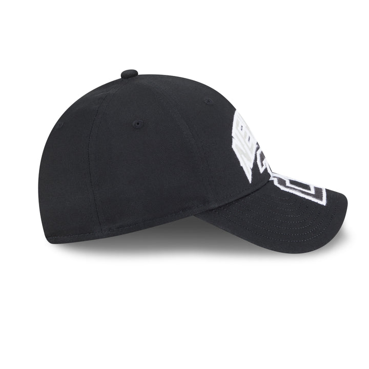 9FORTY New Era Street Archived Cross Panels Black Adjustable