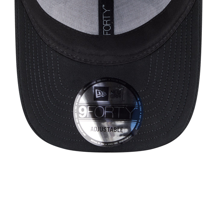 9FORTY New Era Street Archived Cross Panels Black Adjustable
