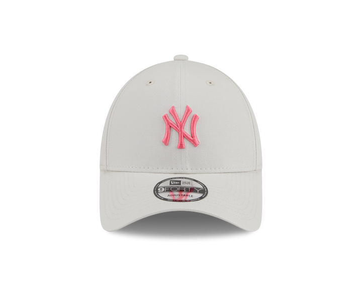 9FORTY New York Yankees Color Era Vintage Stone Adjustable
