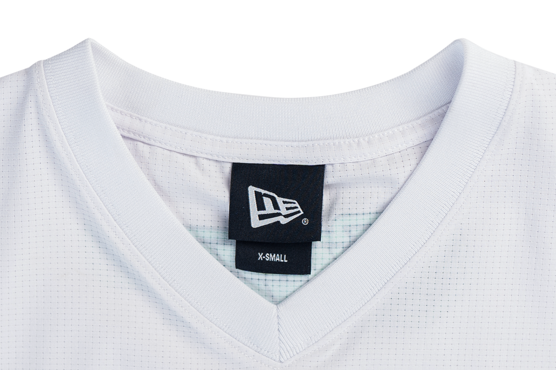 New Era x The Powerpuff Girls Women White American Football Crop Jersey