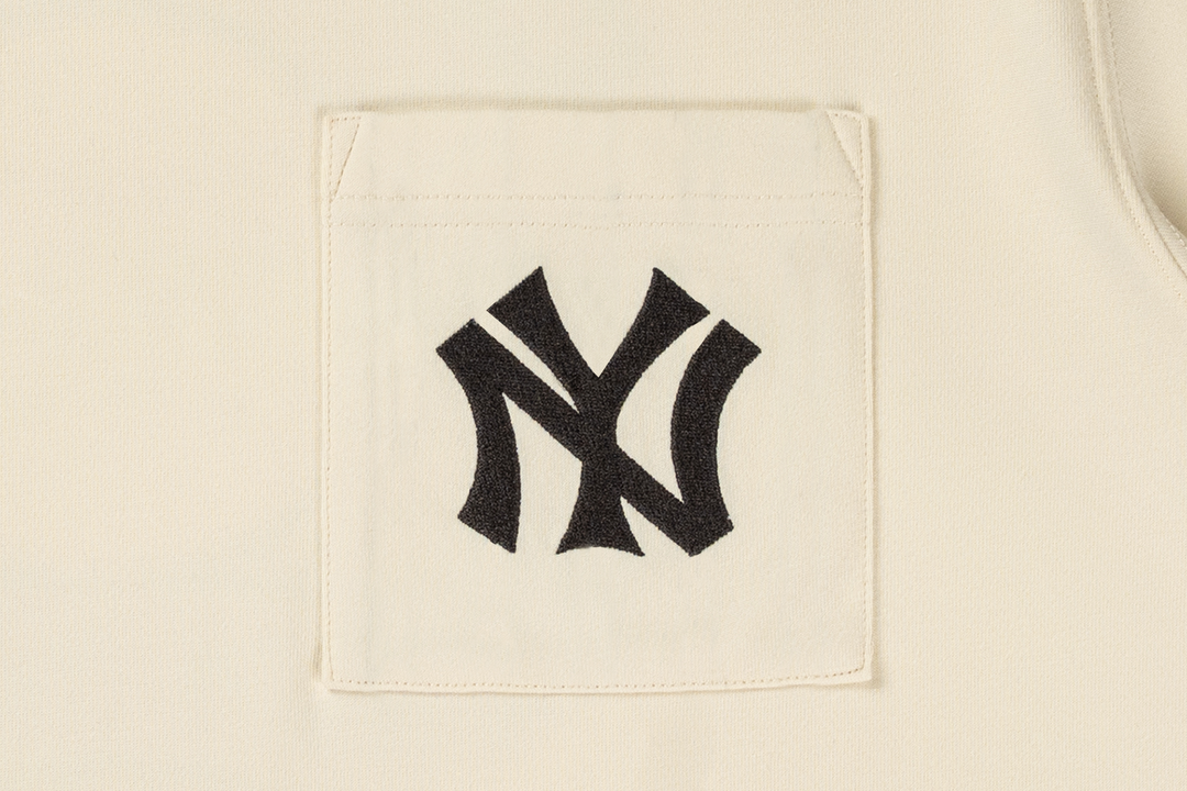 New York Yankees Stripes Chrome White Short Sleeve T-Shirt
