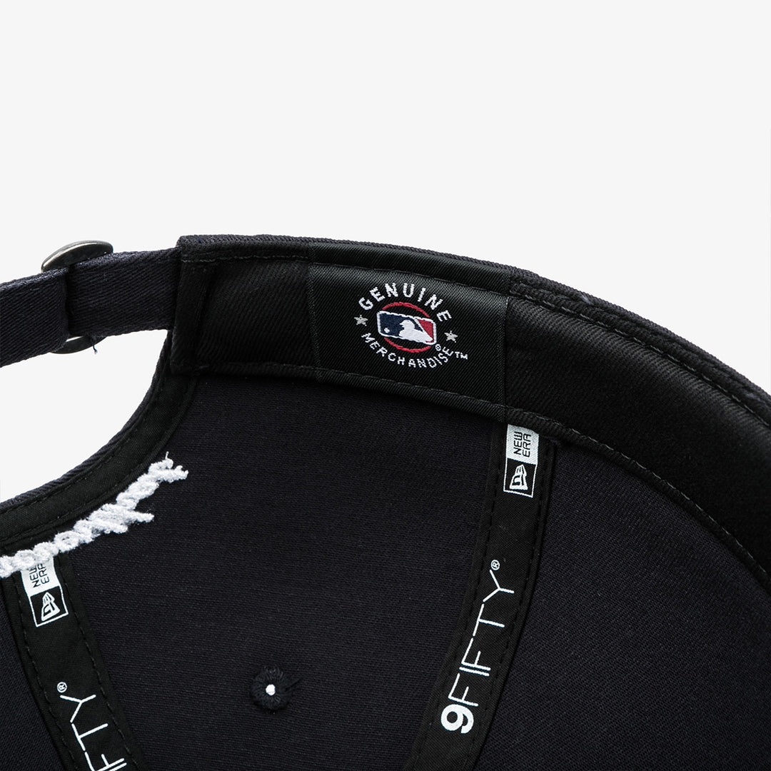 9FIFTY Retro Crown New York Yankees New Era x thisisneverthat Navy Snapback