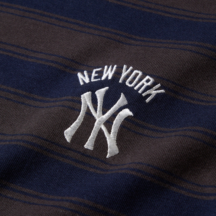 New York Yankees Border Navy Oversized Short Sleeve T-Shirt