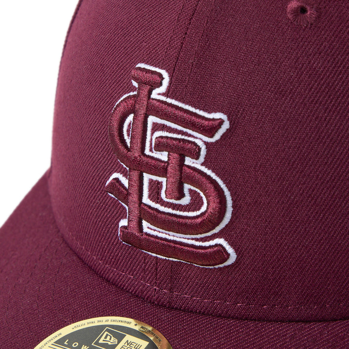 59FIFTY Low Profile St. Louis Cardinals Color Variation Frosted Burgundy Fitted