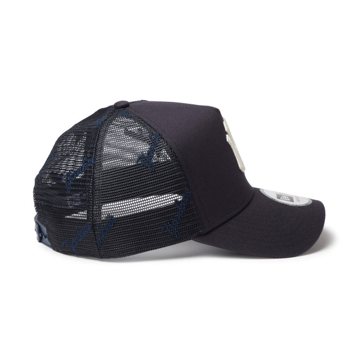 9FORTY A-Frame Trucker New York Yankees Embroidered Mesh Navy Snapback