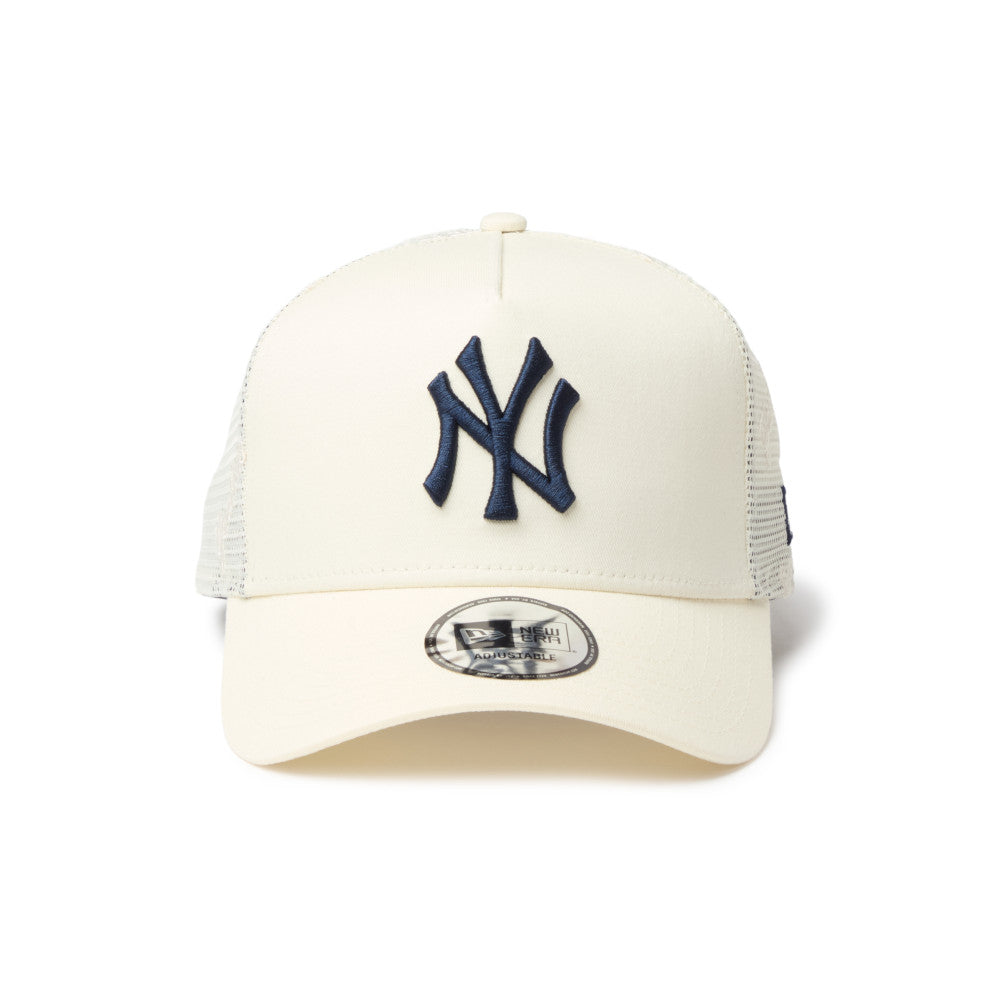 9FORTY A-Frame Trucker New York Yankees Embroidered Mesh Chrome White Snapback