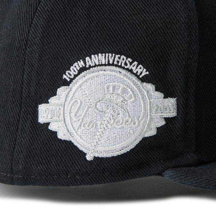 59FIFTY New York Yankees Damaged Twill Black Fitted