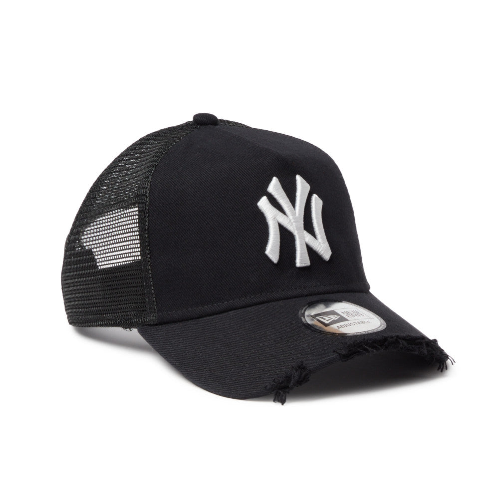 9FORTY A-Frame Trucker New York Yankees Damaged Twill Black Snapback