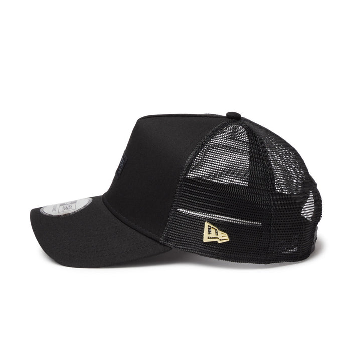 9FORTY A-Frame Trucker Metal Flag Black Gold Snapback