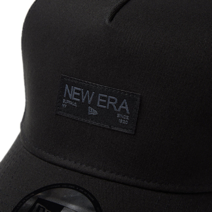 9FORTY A-Frame Trucker Metal Flag Black Gold Snapback