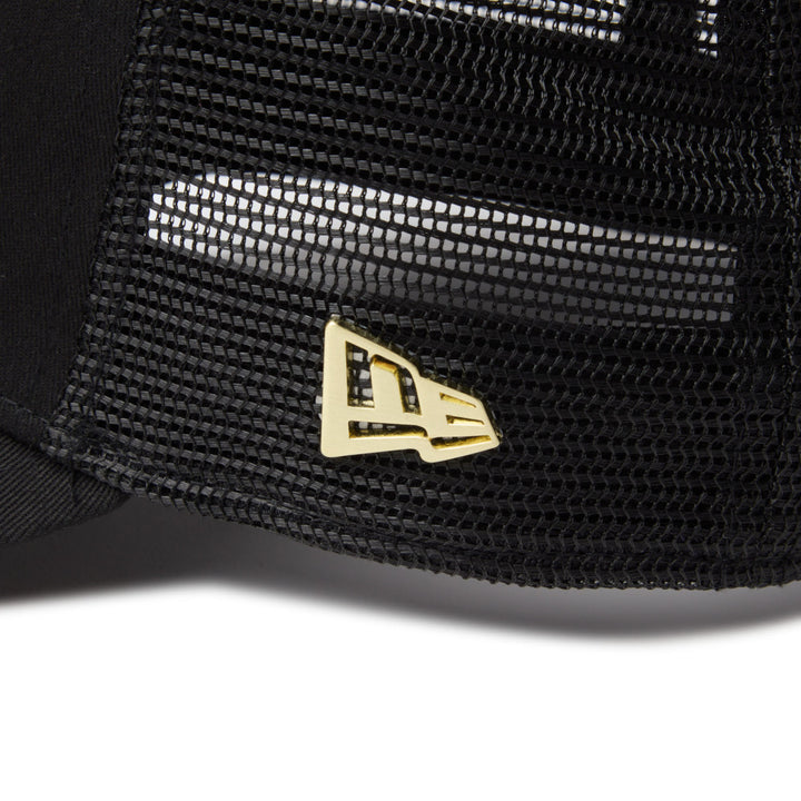 9FORTY A-Frame Trucker Metal Flag Black Gold Snapback