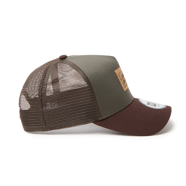 9FORTY A-Frame Trucker Duck Cork Patch 2-Tone Burntwood Visor Moss Snapback
