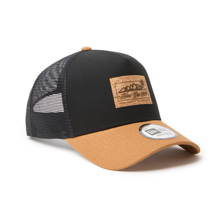 9FORTY A-Frame Trucker Duck Cork Patch 2-Tone Light Bronze Visor Black Snapback