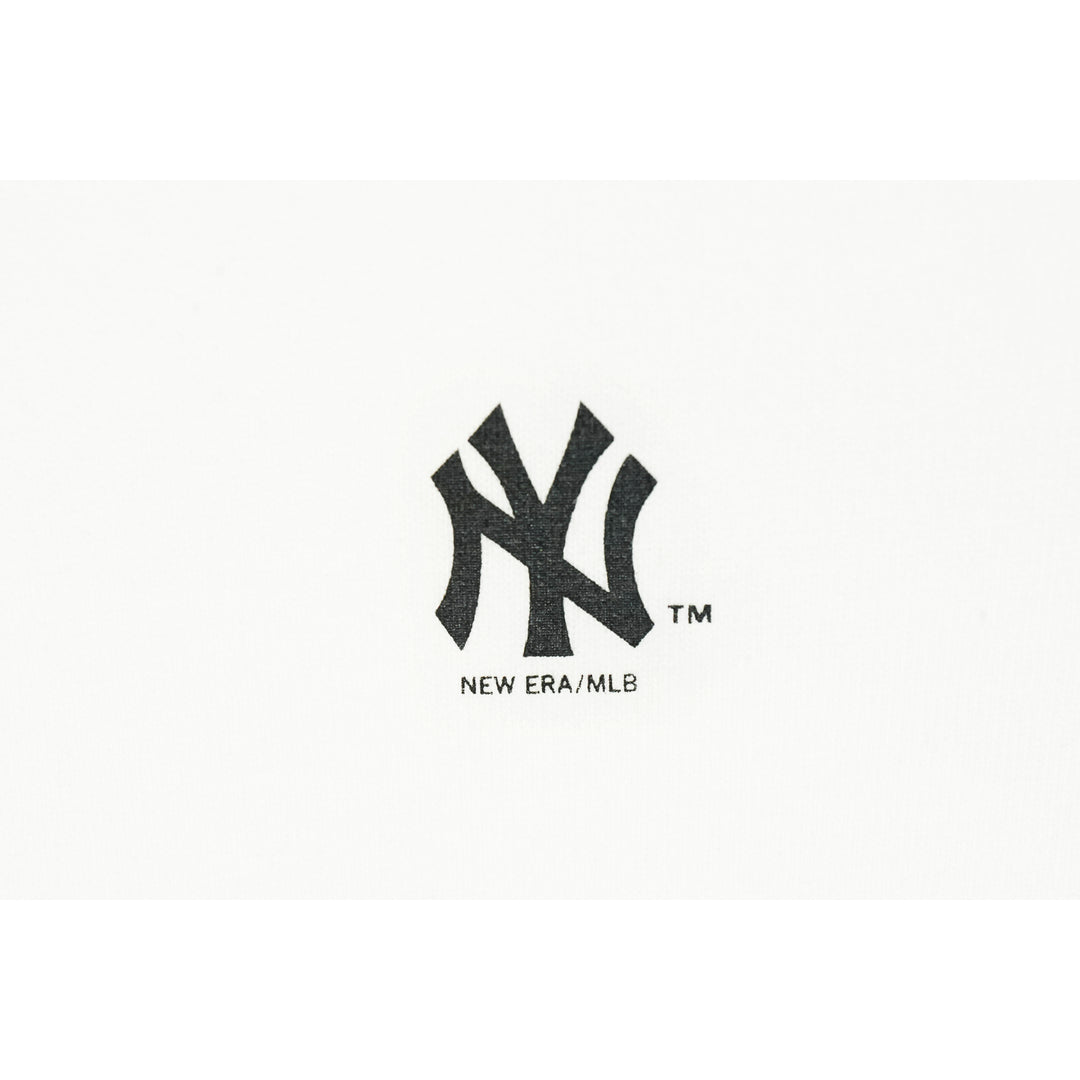New York Yankees Spray Paint White Short Sleeve T-Shirt