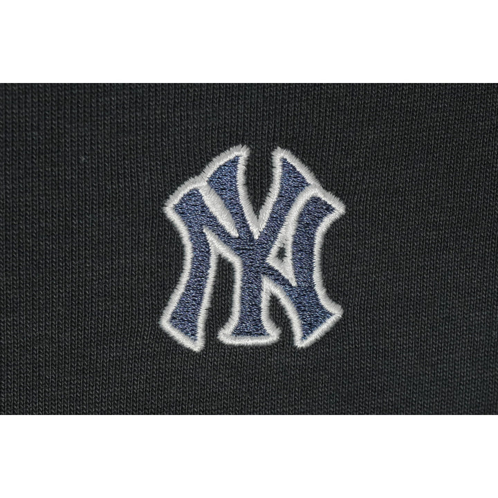 New York Yankees MLB Patchwork Steel Clouds Gray Short Sleeve T-Shirt