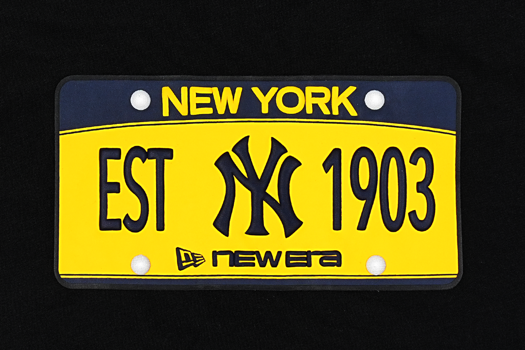 New York Yankees License Plate Black Short Sleeve T-Shirt