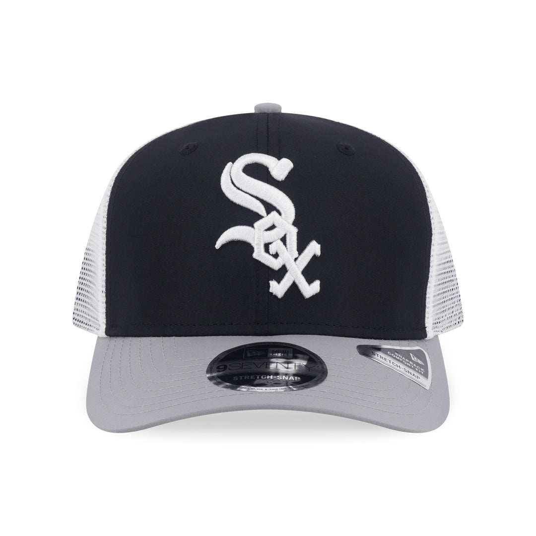 9SEVENTY Trucker Chicago White Sox 2-Tone Gray Visor Black Stretch Snapback