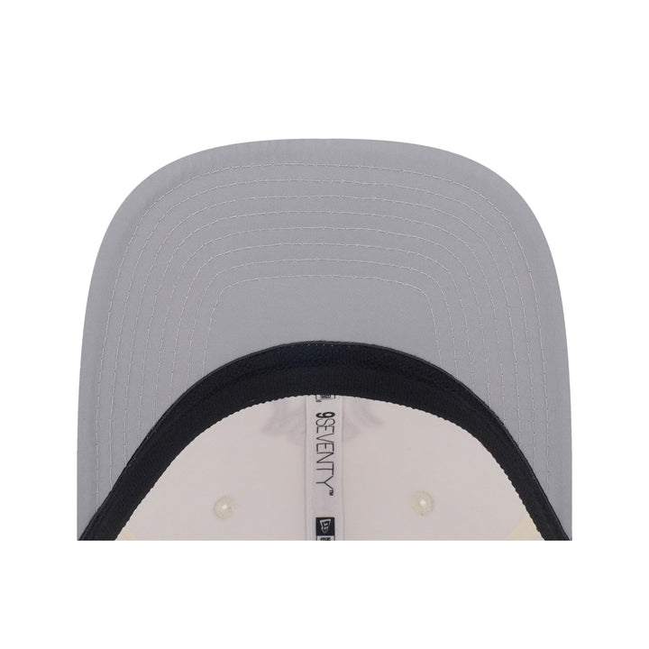 9SEVENTY New York Yankees Gradient 2-Tone Gray Visor Chrome White Stretch Snapback