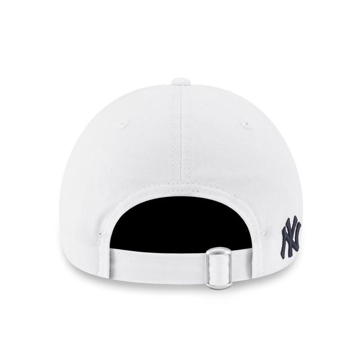 9FORTY Unstructured New York Yankees Spray Paint White Adjustable