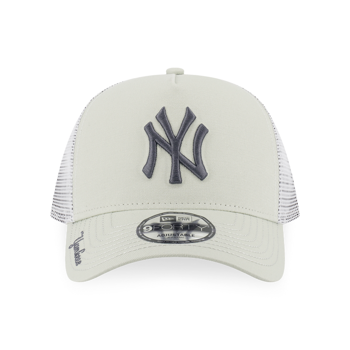 9FORTY A-Frame Trucker New York Yankees Color Era Soft Grass Snapback