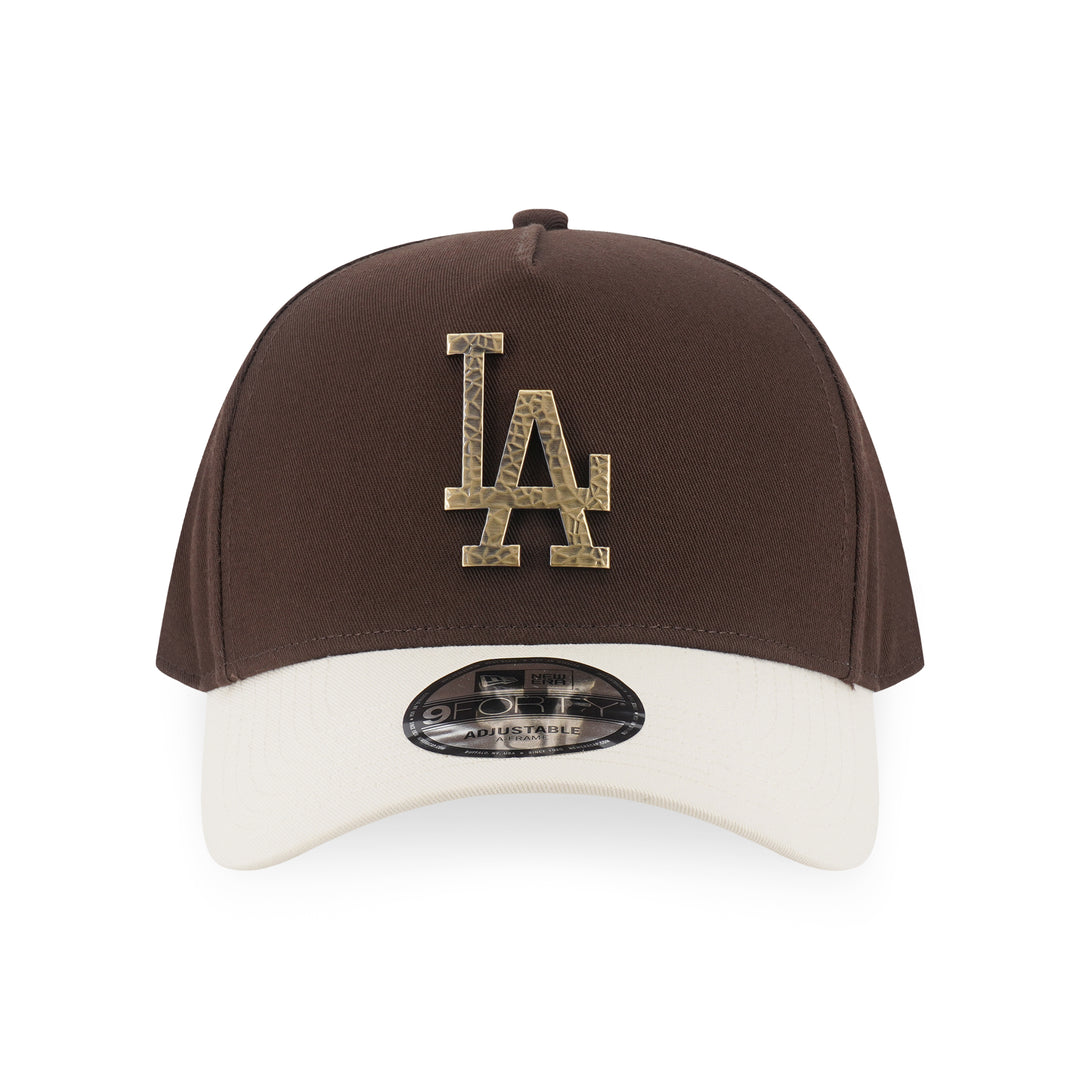 9FORTY A-Frame Los Angeles Dodgers Hammered Metal Badge 2-Tone Chrome White Visor Walnut Adjustable
