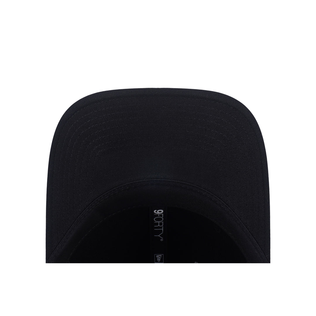 9FORTY New Era Hammered Metal Badge Black Adjustable