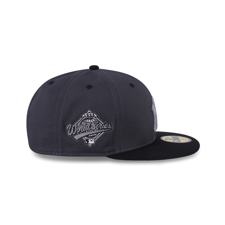 59FIFTY New York Yankees Pack Reflective 2-Tone Black Visor Steel Cloud Fitted