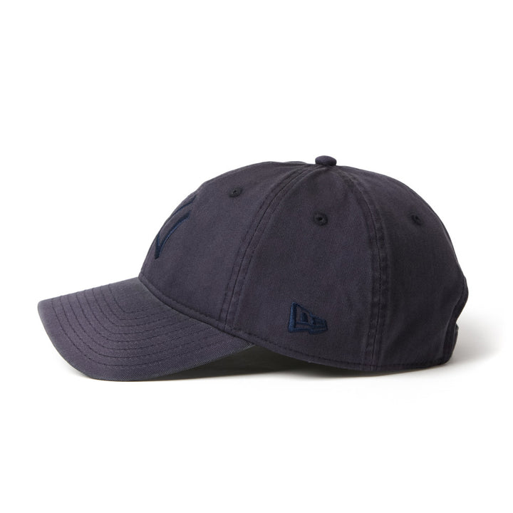 9FORTY CS Unstructured New York Yankees Sun Faded Navy Adjustable