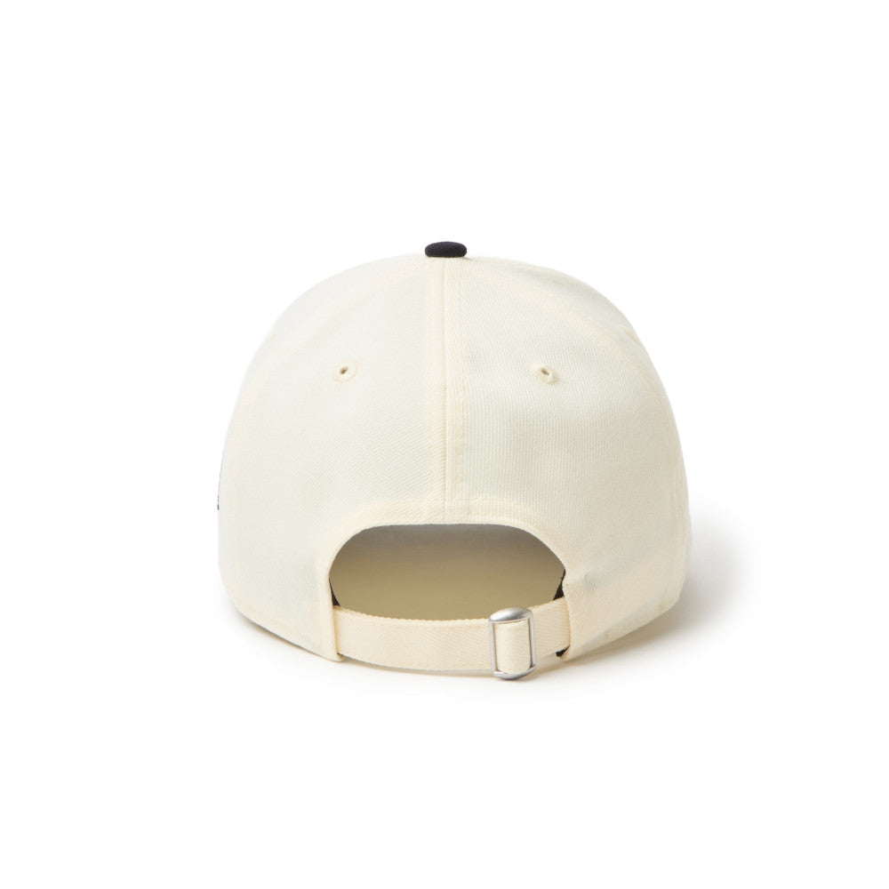 9FORTY New York Yankees 2-Tone Navy Visor Chrome White Adjustable