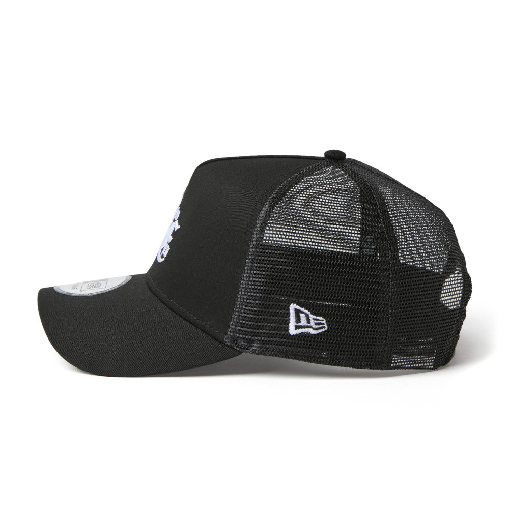 9FORTY A-Frame Trucker New Era Old English Black Snapback