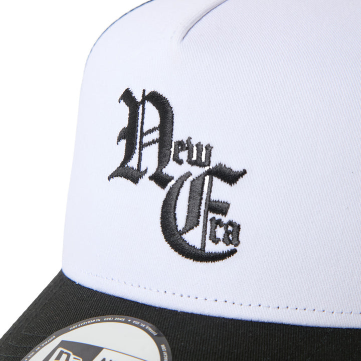 9FORTY A-Frame Trucker New Era Old English 2-Tone Black Visor White Snapback
