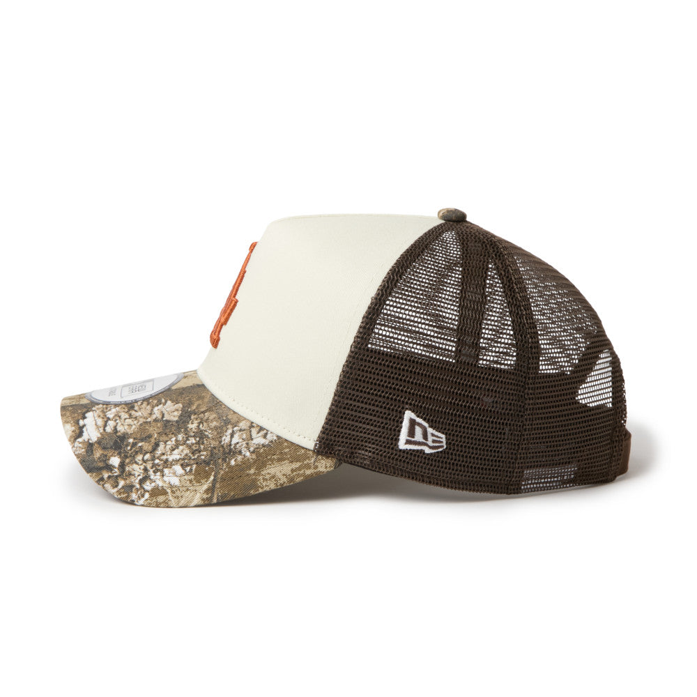 9FORTY A-Frame Trucker Los Angeles Dodgers Real Tree Camo 2-Tone Camo Visor Chrome White Adjustable