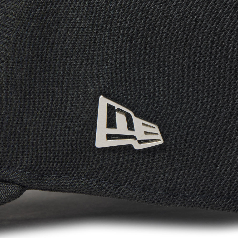 9FORTY A-Frame Metal Flag New Era 1920 Black/Silver Snapback