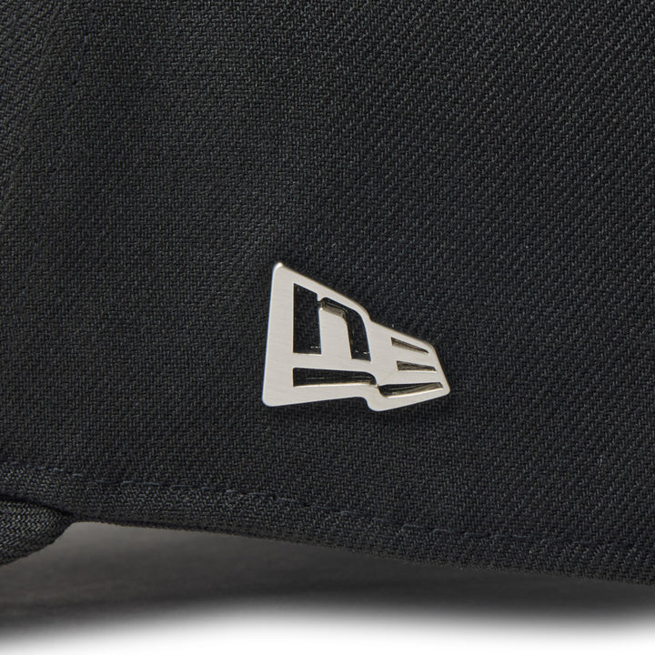 9FORTY A-Frame Metal Flag New Era 1920 Black/Silver Snapback