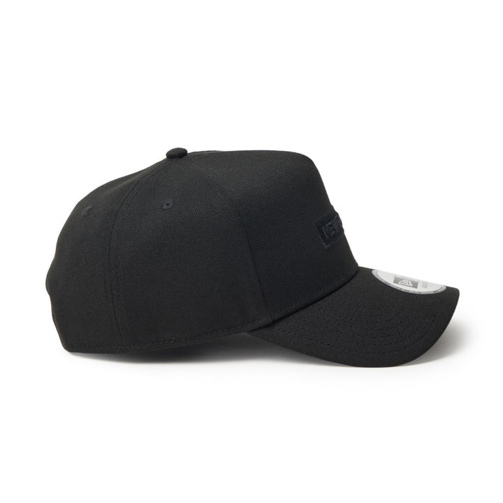 9FORTY A-Frame Metal Flag New Era 1920 Black/Gold Snapback