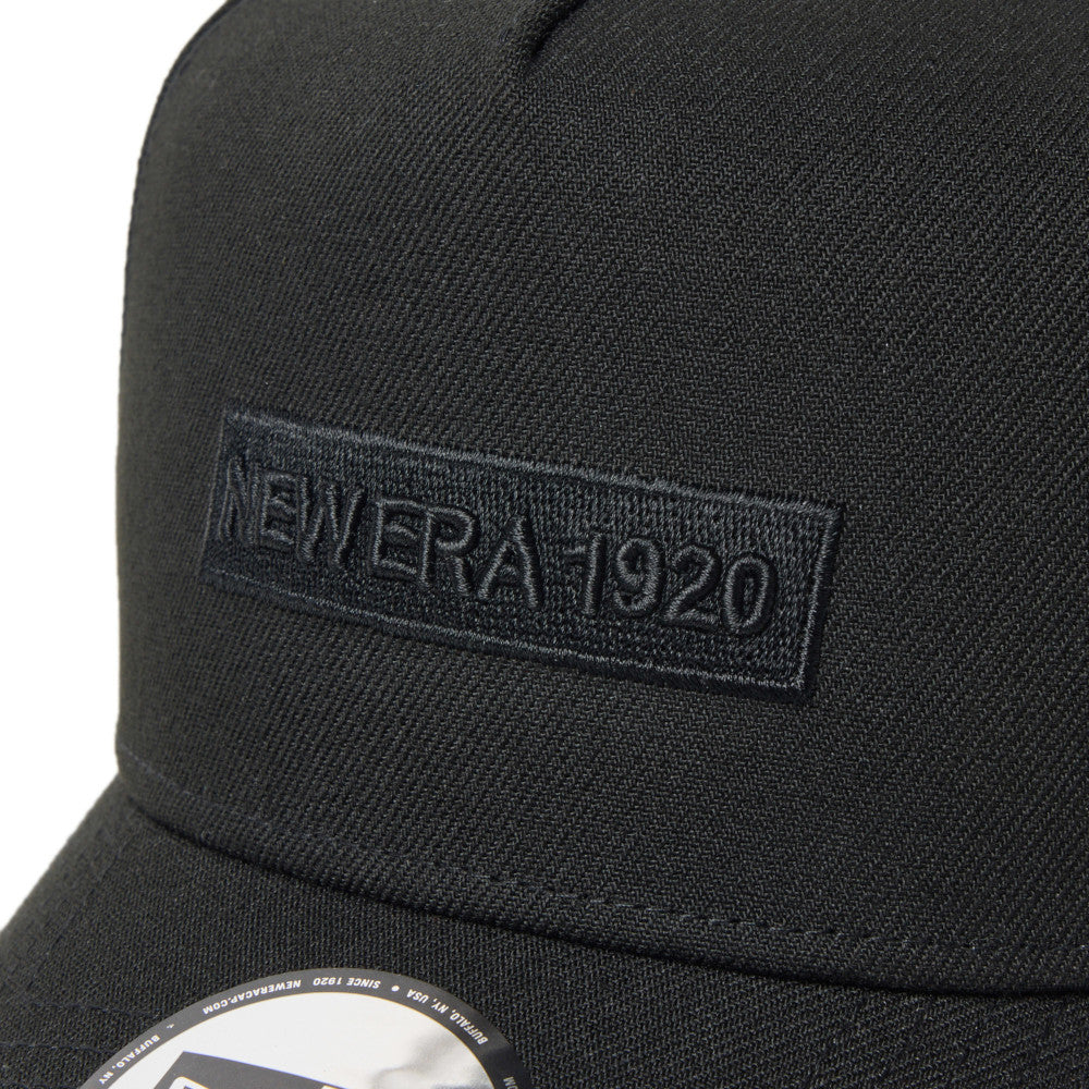 9FORTY A-Frame Metal Flag New Era 1920 Black/Gold Snapback
