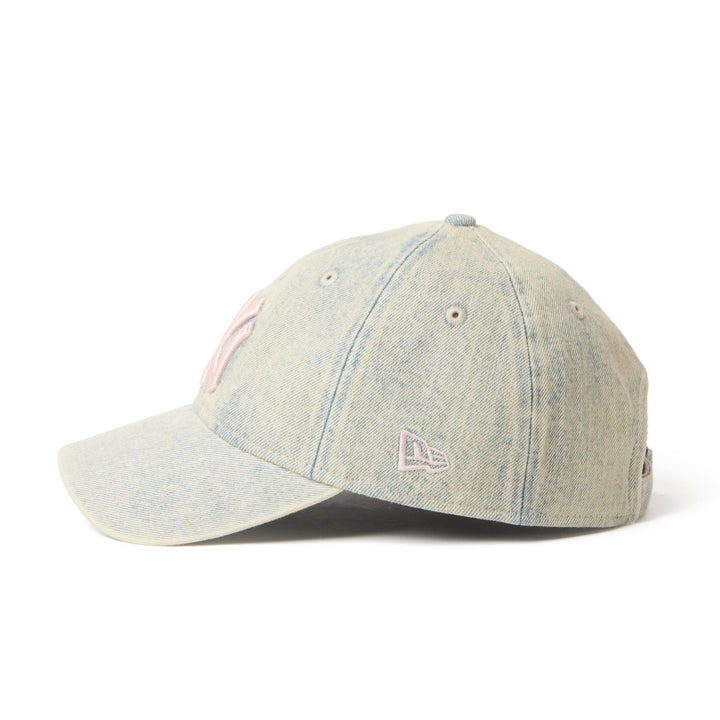 9TWENTY New York Yankees Over Dye Denim White Adjustable