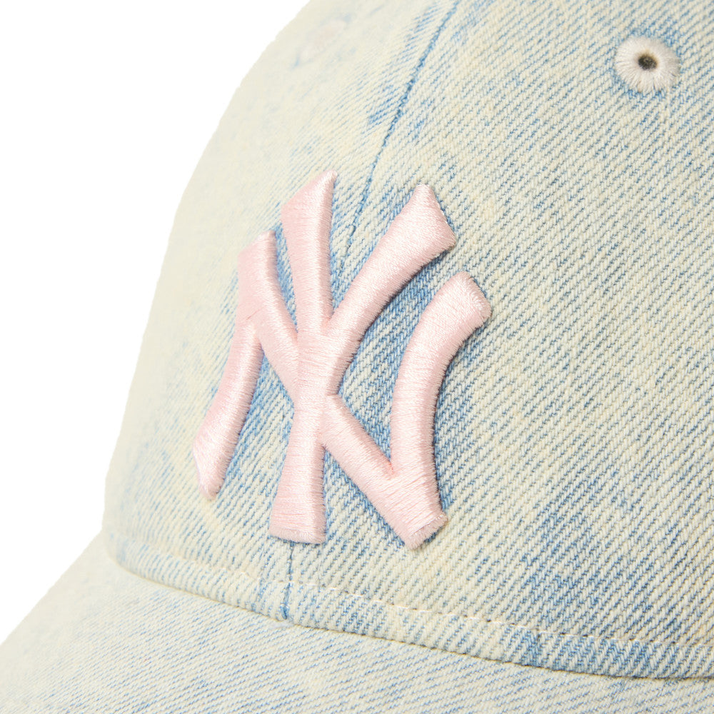 9TWENTY New York Yankees Over Dye Denim White Adjustable